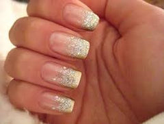 Nail Art ~ Create Glitter Nail Art For Your Style